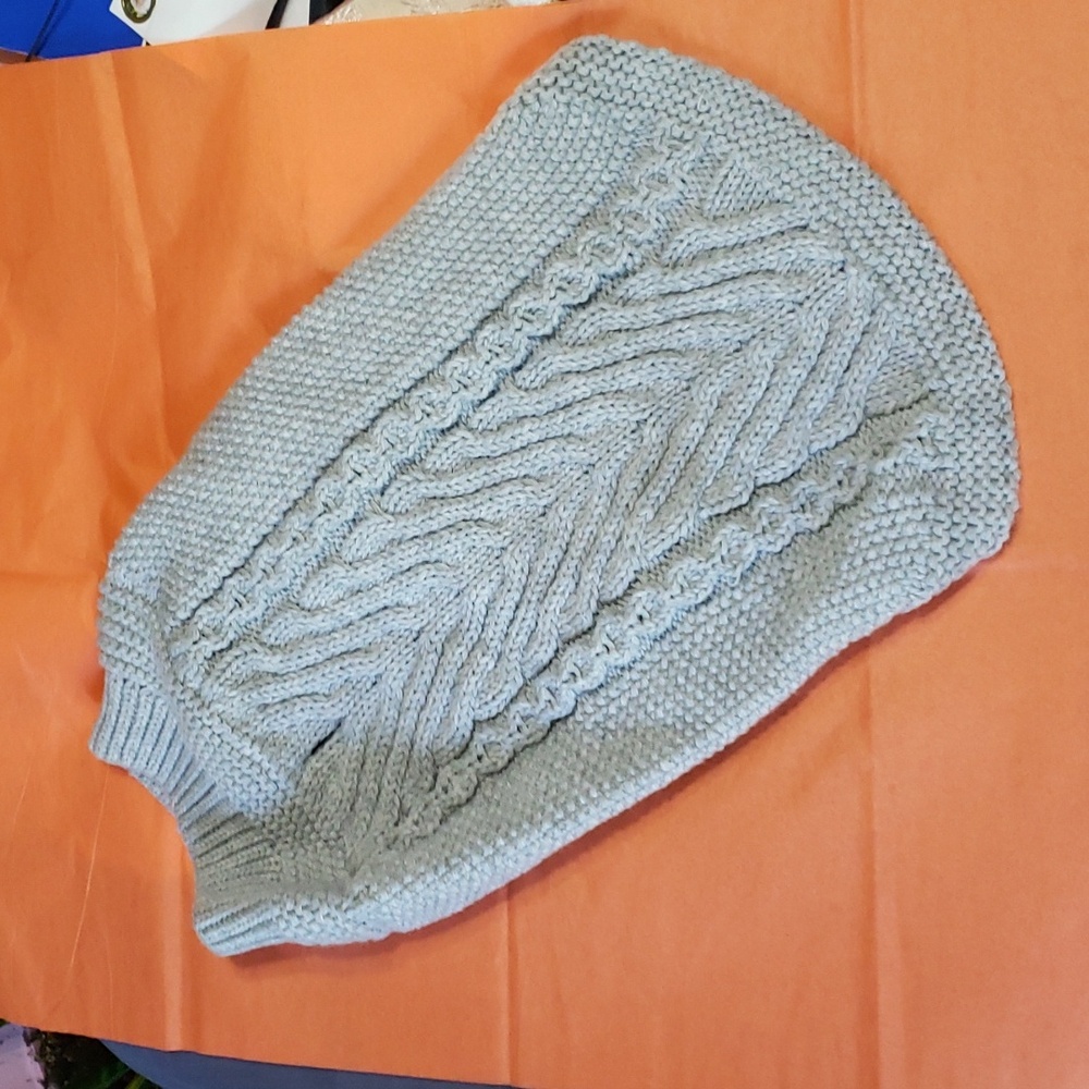 Nautica Dog Gray Sweater Large NWOT